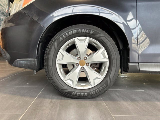 Used 2015 Subaru Forester 2.5i Premium w/ All-Weather Package AWD/4WD image 40