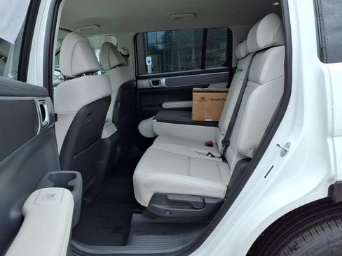 New 2026 Hyundai Santa Fe SEL FWD image 16