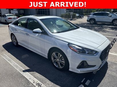 Used 2018 Hyundai Sonata Limited w/ Limited Ultimate Package 03