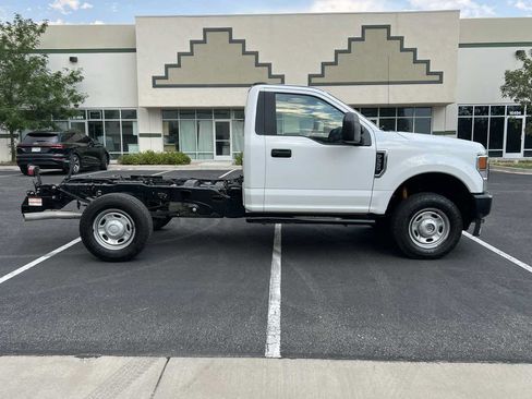 Used 2020 Ford F350 XL w/ Snow Plow Prep Package AWD/4WD image 2