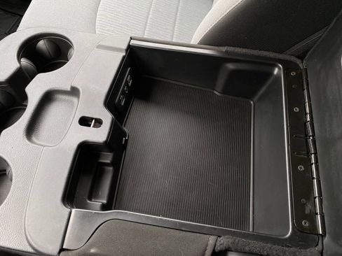 Used 2023 RAM 1500 Classic SLT image 22