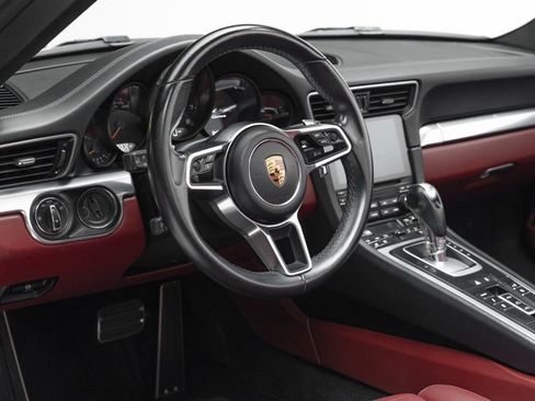 Used 2019 Porsche 911 Carrera image 20