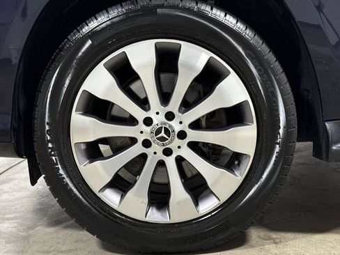 Used 2019 Mercedes-Benz GLS 450 4MATIC image 29