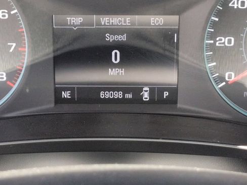 Used 2024 Chevrolet Malibu LS FWD image 17