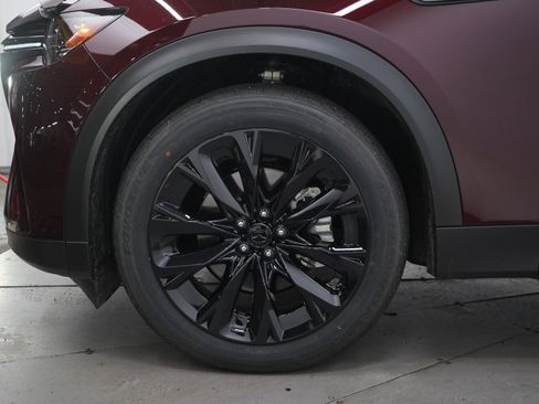 Certified 2026 MAZDA CX-90 3.3 Turbo w/ Premium Sport Pkg AWD/4WD image 31