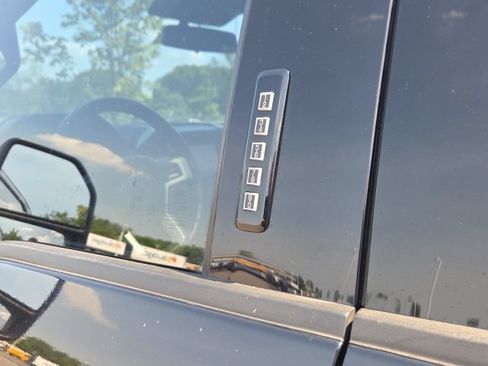 Used 2020 Ford F450 Lariat w/ Lariat Ultimate Package AWD/4WD image 21