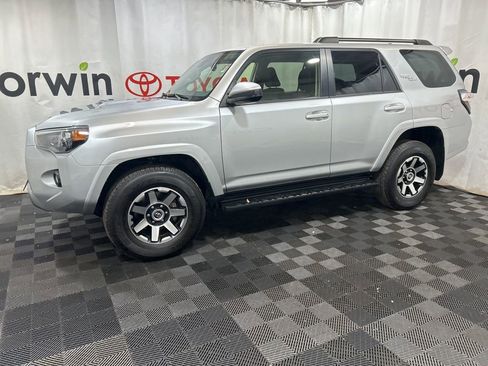 Used 2024 Toyota 4Runner TRD Off-Road image 4