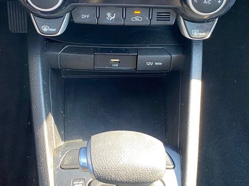 Certified 2023 Kia Rio S w/ Technology Package FWD image 19