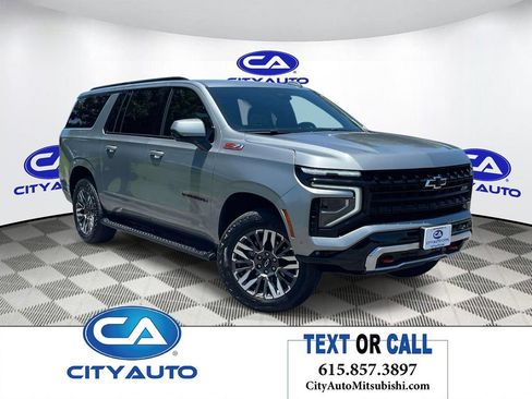 Used 2025 Chevrolet Suburban Z71 AWD/4WD image 1