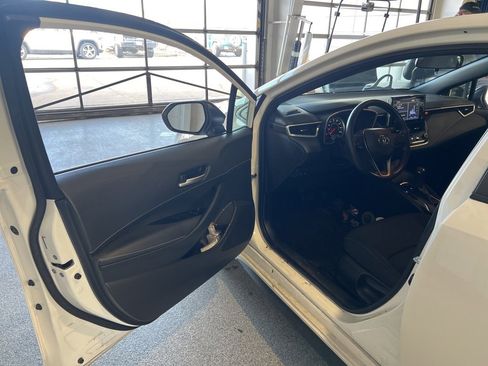 Used 2022 Toyota Corolla SE image 5