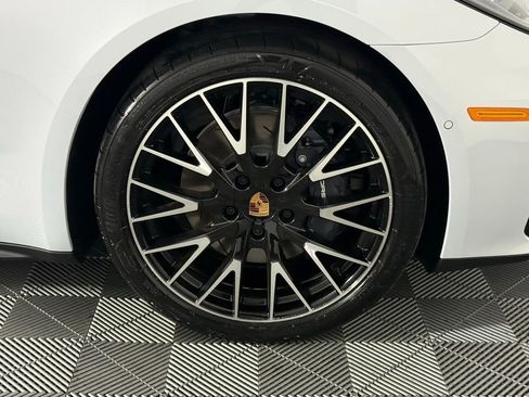 New 2026 Porsche Panamera 4 image 14