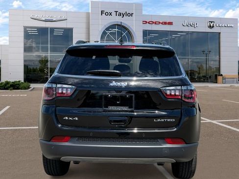 Certified 2024 Jeep Compass Limited AWD/4WD image 5