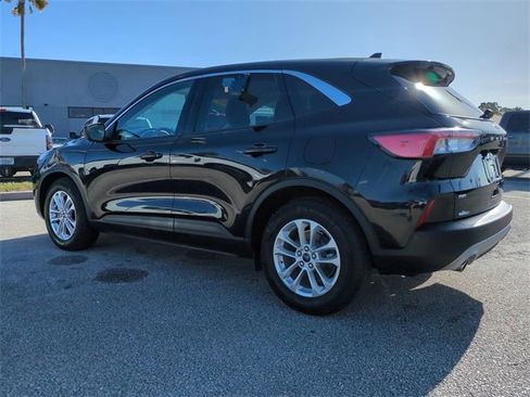 Certified 2021 Ford Escape SE w/ Convenience Package image 6