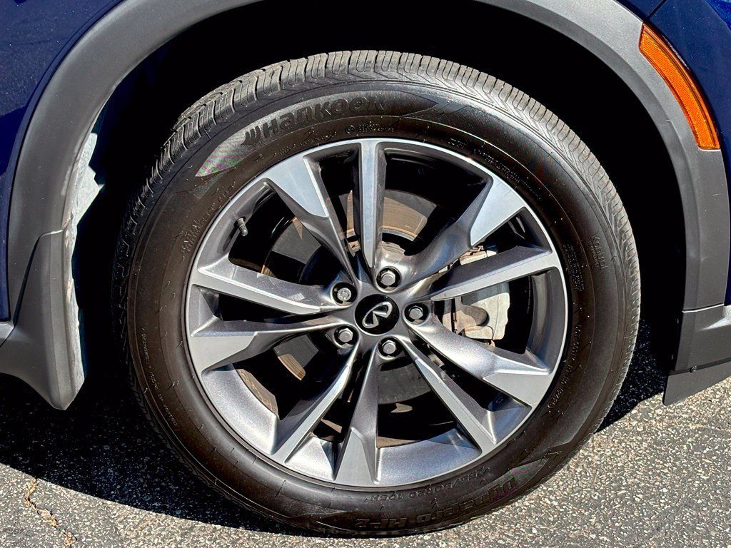 Used 2023 INFINITI QX60 Luxe w/ Cargo Package FWD image 34