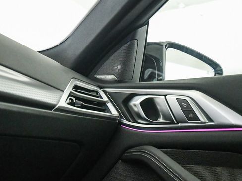 Used 2025 BMW M440i Coupe w/ Premium Package RWD image 28