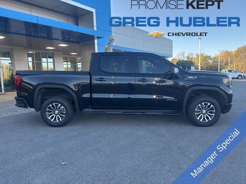 Used 2022 GMC Sierra 1500 AT4 w/ AT4 Preferred Package image 2