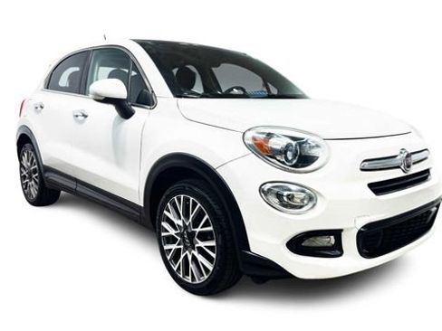 Used 2017 FIAT 500X Lounge w/ Lounge Premium Package (FWD) image 2