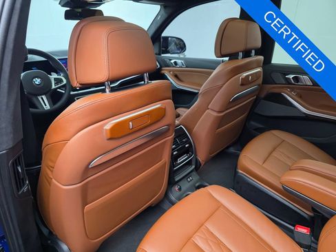 Used 2025 BMW X7 M60i w/ Climate Comfort Package AWD/4WD image 16