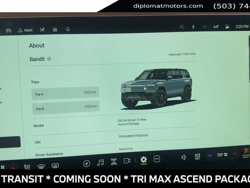 Used 2025 Rivian R1S Premium AWD/4WD image 5