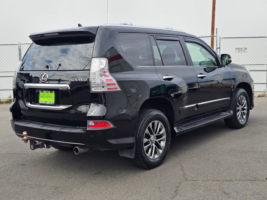 Used 2015 Lexus GX 460 w/ Premium Package AWD/4WD image 7