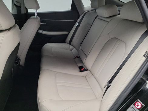 Used 2022 Hyundai Sonata Limited FWD image 18