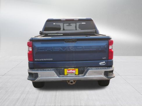 Used 2019 Chevrolet Silverado 1500 LT w/ Convenience Package AWD/4WD image 6
