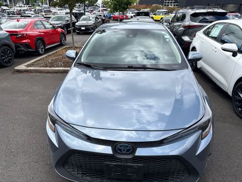 Used 2021 Toyota Corolla LE FWD image 10
