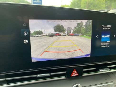 Certified 2024 Hyundai Elantra SEL w/ Convenience Package FWD image 32