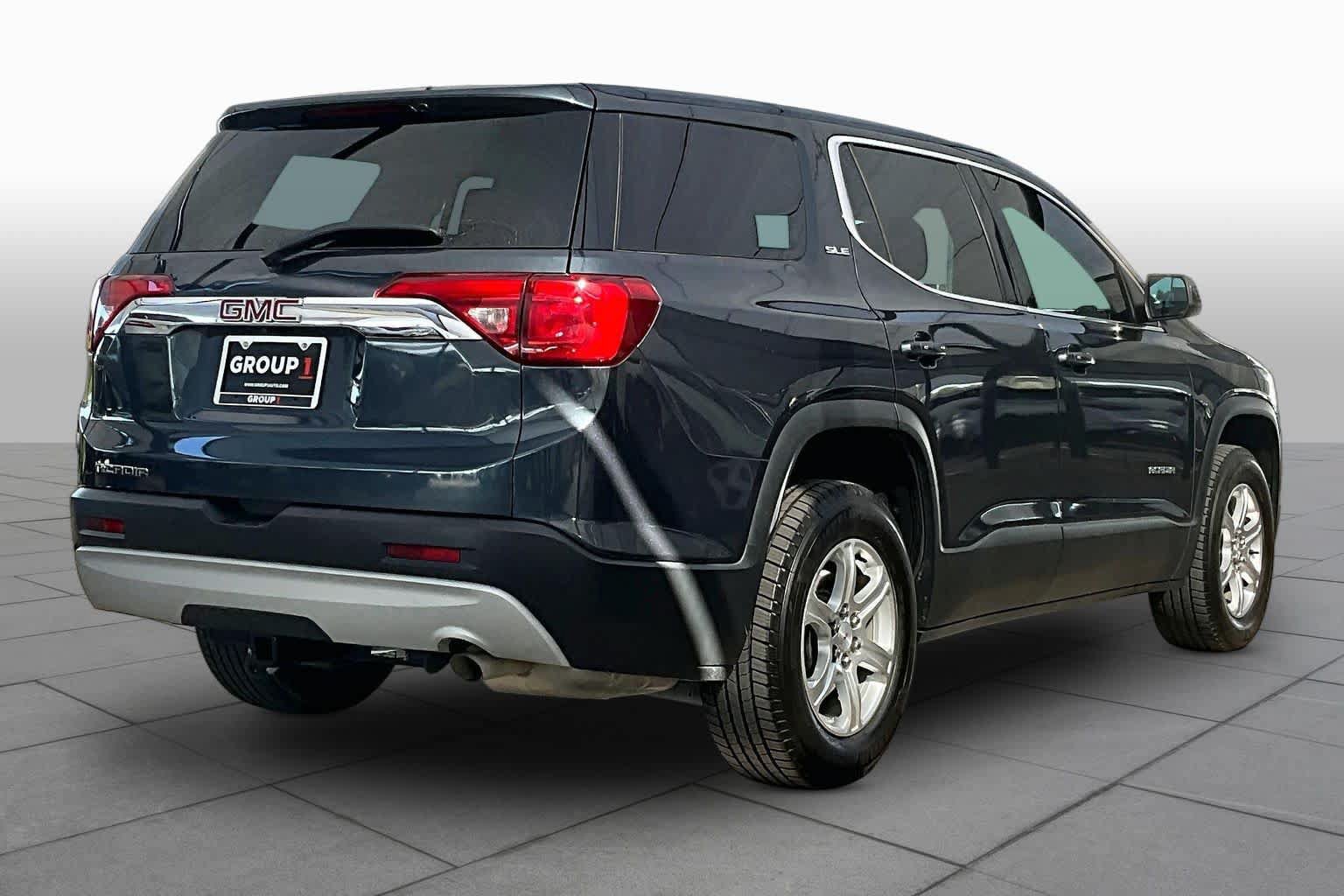 Used 2019 GMC Acadia SLE FWD image 13