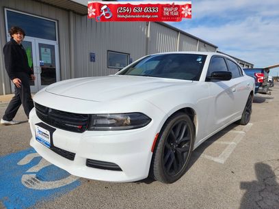 Used 2021 Dodge Charger SXT w/ Blacktop Package