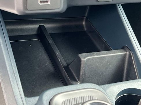 New 2025 Ford Maverick XL image 29