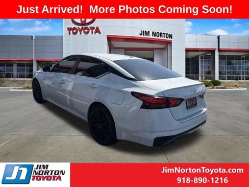 Used 2021 Nissan Altima 2.5 SR w/ SR Premium Package FWD image 6