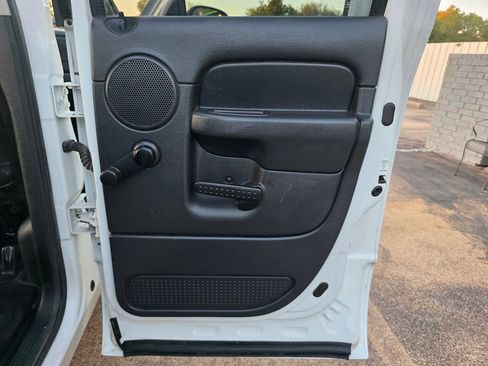 Used 2005 Dodge Ram 3500 Truck ST RWD image 19