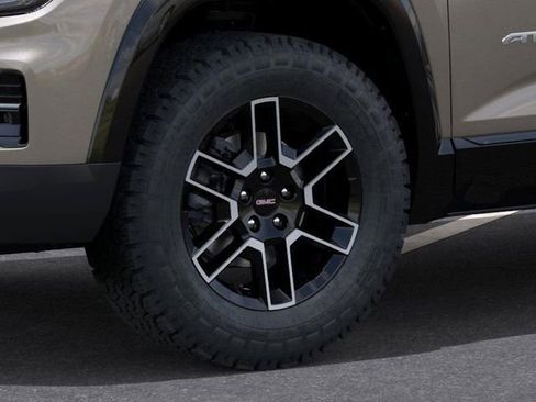 New 2026 GMC Terrain AT4 w/ Convenience Package III image 9