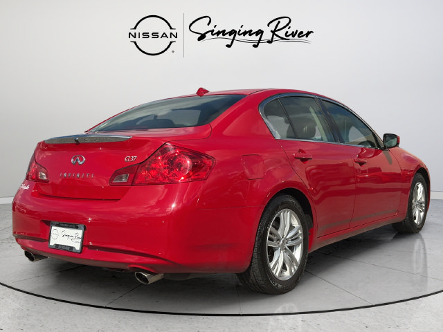 Used 2013 INFINITI G37 Journey RWD image 7