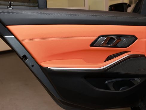 Used 2023 BMW M3 Competition w/ M Carbon Exterior Package image 21