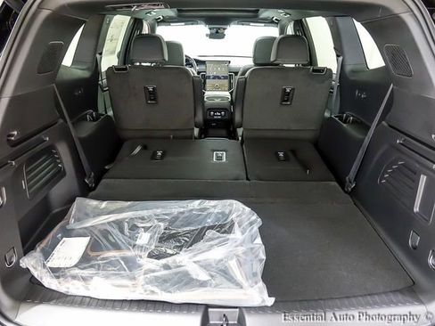 New 2026 GMC Acadia AT4 w/ Super Cruise Package image 21