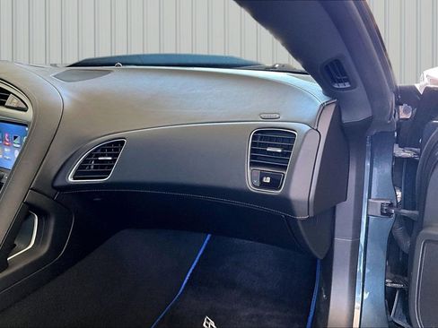 Used 2019 Chevrolet Corvette Grand Sport w/ Carbon Flash Badge Package RWD image 12
