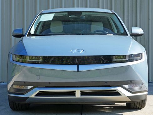 Used 2023 Hyundai Ioniq 5 SEL RWD image 6