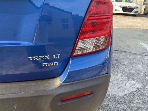 Used 2016 Chevrolet Trax LT w/ LT Convenience Package image 7