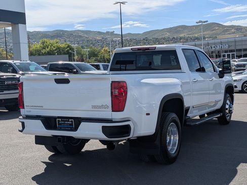 Certified 2025 Chevrolet Silverado 3500 High Country w/ Technology Package AWD/4WD image 6