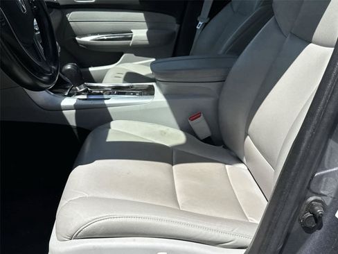 Used 2020 Acura TLX FWD image 11