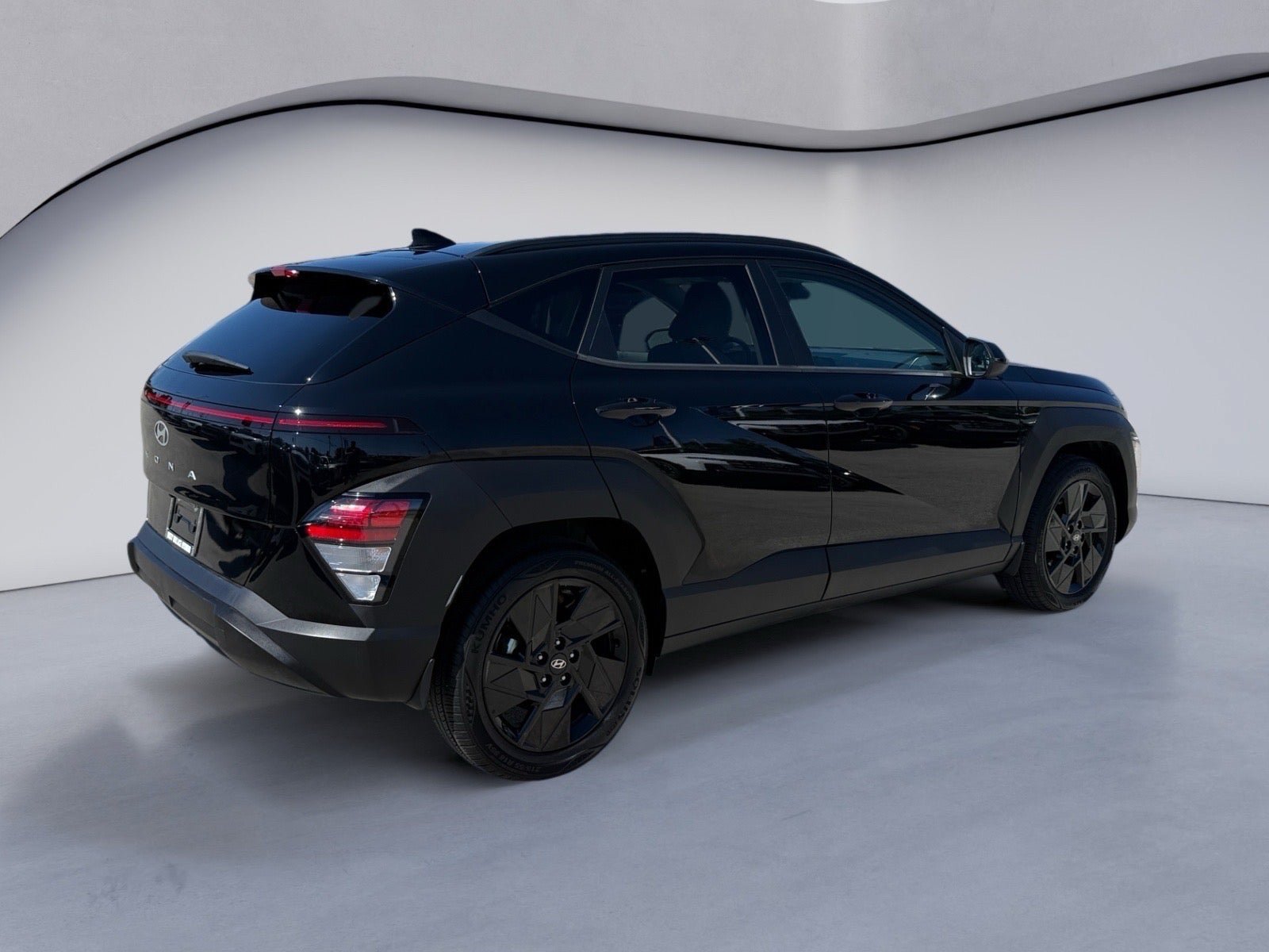 Used 2026 Hyundai Kona SEL Sport FWD image 5