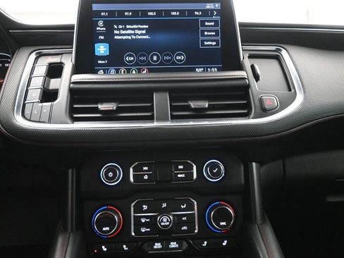 Used 2021 Chevrolet Tahoe RST w/ Luxury Package image 16