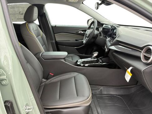 New 2026 Chevrolet Trax ACTIV w/ Driver Confidence Package image 13