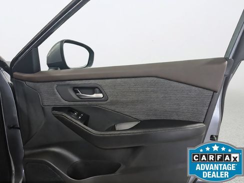 Used 2023 Nissan Rogue SV FWD image 33