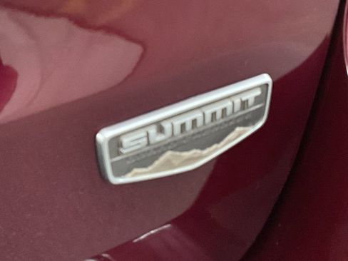 Used 2017 Jeep Grand Cherokee Summit w/ Platinum Series Group image 24