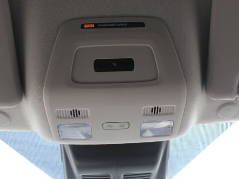 New 2026 Ford Transit 250 148 Medium Roof w/ Load Area Protection Package RWD image 35