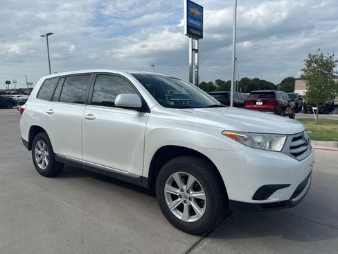 Used 2013 Toyota Highlander FWD image 7