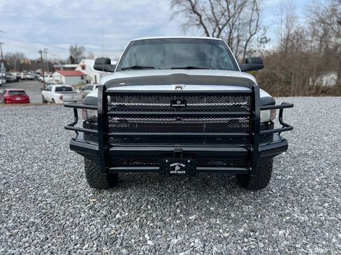 Used 2002 Dodge Ram 2500 Truck SLT image 2